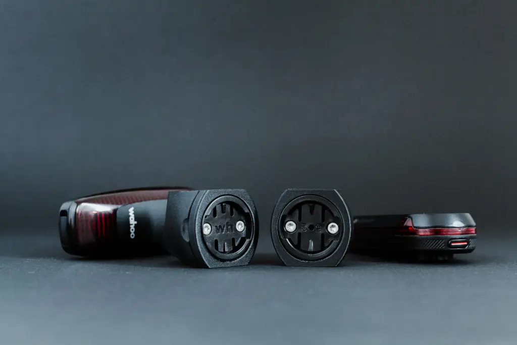 Halterungen für Garmin Varia und Wahoo TRACKR RADAR